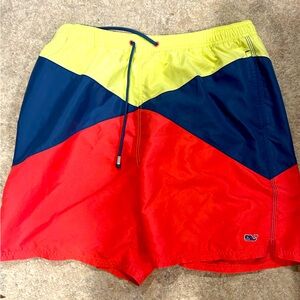 Vineyard Vines Swim Trunks for Men (Large)
